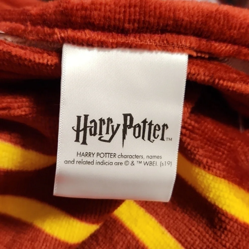 Harry Potter Beach Towel Crest Hogwarts Burgundy Gryffindor Hufflepuff 58